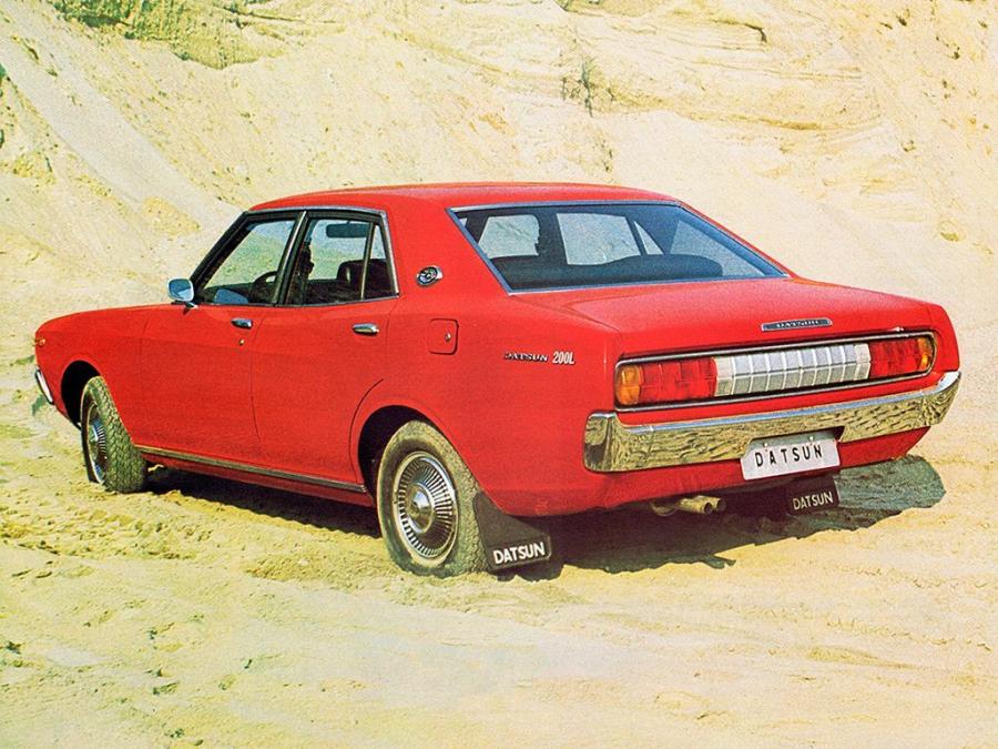  Datsun 200L 1972 года  (фото 2 из 6)